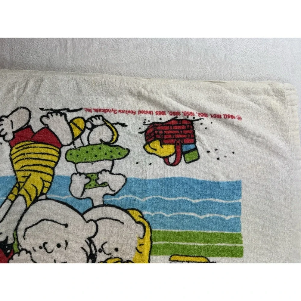 Vintage Jay Franco Peanuts Snoopy Beach Party Beach Towel 50
